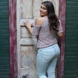 Meet your Posher, Emmy